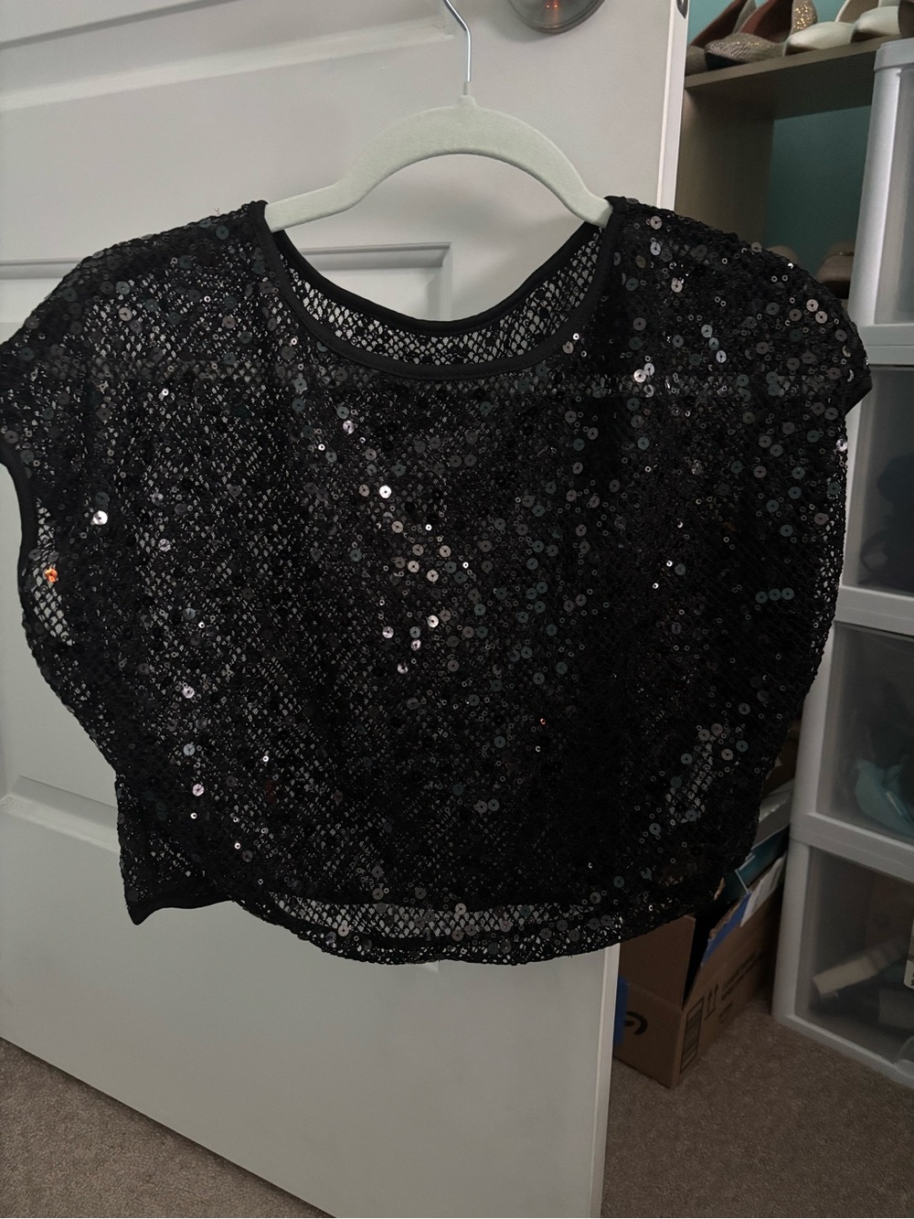 SHEIN Black Sequin Mesh Cropped Tee